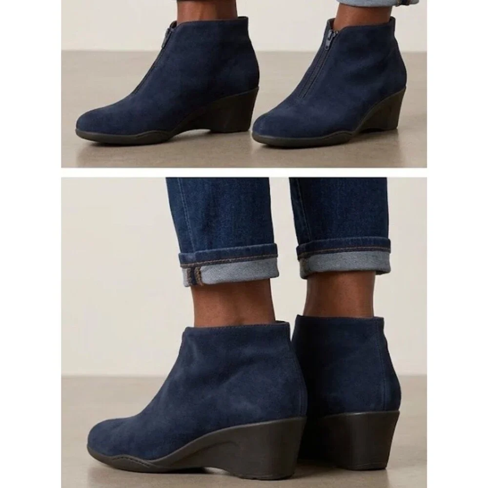 Aerosoles Torista Navy Suede Wedge Ankle Booties Front Zip Comfort Womens 9.5M